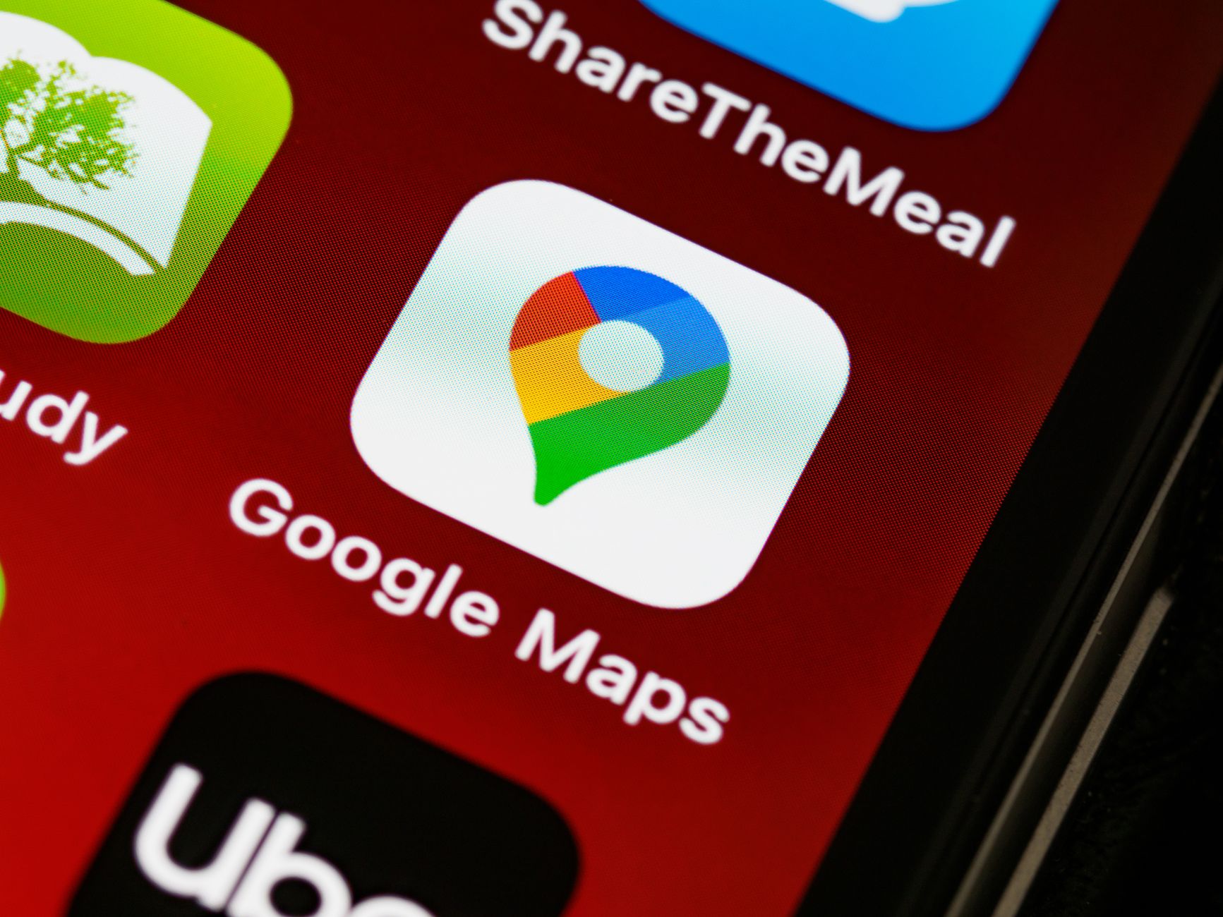 Smartphone screen showing an Android app store install button